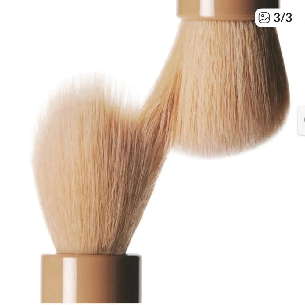 RHODE Dual-Ended Blending Brush in Beige/Tan one brush NWT